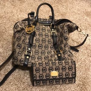 Michael kors wallet and purse